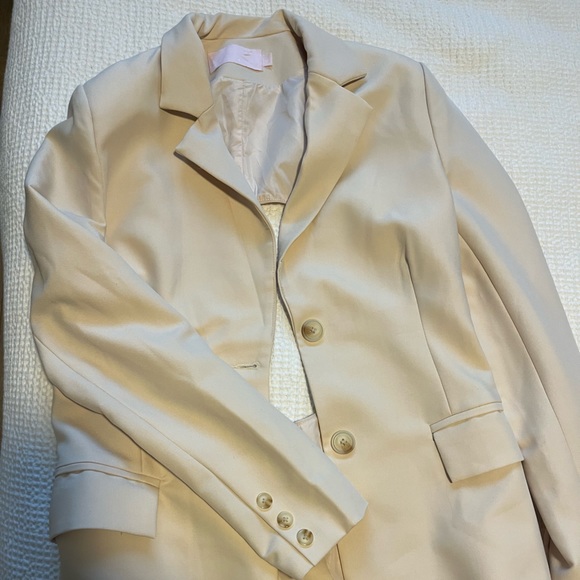 Beginning Boutique Emma Leger Cutout Back Blazer 8 - Picture 3 of 5